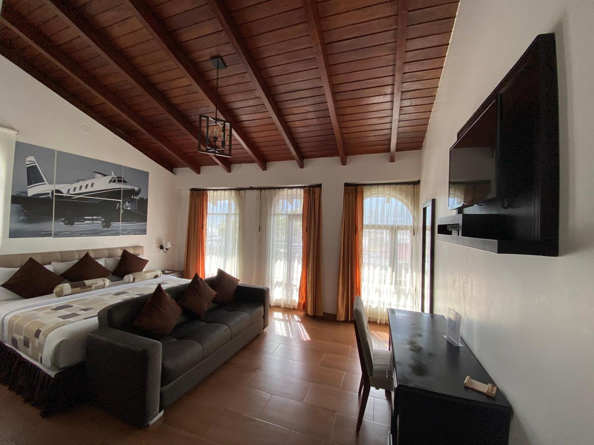 Air Suites Hotel Boutique Quito Esterno foto